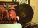 Guns and Roses, live like a suicide , uzi suicide label