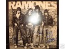 RAMONES - RAMONES 1ST LP ORIG  PUNK - SIGNED