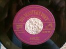 ELVIS PRESLEY GOLD HMV 45 MYSTERY TRAIN / LOVE ME