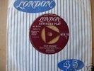 CHUCK BERRY- RARE TRI-CENTRE EP - REELIN' AND ROCKIN'