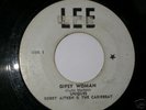 THE UNIQUES - GIPSY WOMAN - LEE JA 45