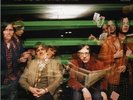 The Raconteurs Steady As She Goes 7