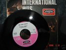 The Snap Shots / Hip-Hip Hurray / Freakbeat monster
