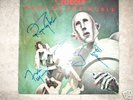 **QUEEN Fully Signed News of the World LP with COA**