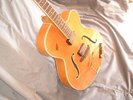 1959  HOFNER  PRESIDENT  ELECTRO ACOUSTIC   JAZZ GUITAR