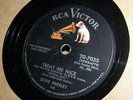 Elvis Presley - Jailhouse Rock / Treat Me Nice - 78'