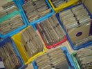 Nearly 900 78 rpm mostly dance band 1920's to 1940's