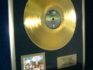 goldene Schallplatte gold LP Record    -   STATUS QUO