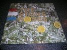 THE STONE ROSES. RARE  RAISED COVERNR.MINT VINYL+INSERT