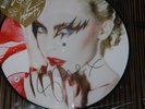 KYLIE MINOGUE   2 HEARTS   RARE SIGNED UK PICTURE DISC