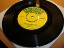 CLAUDETTE-SKINHEADS A BASH THEM/GRAPE45*RARE*/SKINHEAD