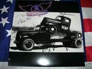 Aerosmith fully signed autographed pump lp tyler perry