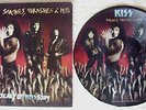 KISS SMASHES TRASHES N HITS RARE PICTURE DISC RECORD