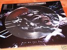Iron Maiden/MAN ON THE EDGE/Picture