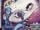 AC/DC Album1 besteht aus 6 LP und 1 Bonus Single