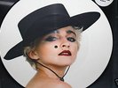 MADONNA 'PICTURE DISC' 'Limited' La Isla Bonita MINT