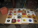 THE DANDERLIERS-30 RECORDS + CARRYING CASE VARIOUS COND