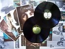 THE BEATLES WHITE ALBUM + POSTER & PORTRAITS VINYL 2 LP