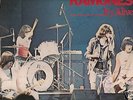 RAMONES  -  IT'S ALIVE.......SIGNED