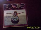 DECADE  NEIL YOUNG SIGNED AT HIS BEST   RECORD GATEFOLD