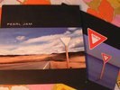Pearl Jam Yield LP OOP w/sticker NM eddie vedder RARE