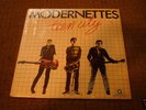 MODERNETTES TEEN CITY 12
