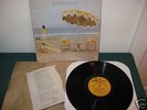 NEIL YOUNG ON THE BEACH - VG+