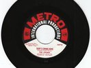 THE CHIMES - BABY'S COMING HOME - WHITE DOO WOP 45