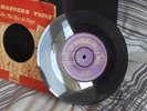 ELVIS PRESLEY:HOUND DOG/DON`T BE CRUEL, HMV GOLD LETTER