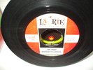 GIRL GROUP BERNADETTE CARROLL LAURIE 3278 THE HERO