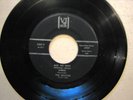 The Beatles Souvenir Vee Jay EP black label w/ brackets