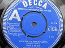 BILLY FURY - RUN TO MY LOVIN' ARMS  - DECCA 7