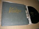 PEARL JAM VITALOGY E66900GATEFOLD LP W BOOKLET MINT LP