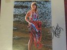 Helen Reddy - autographed album cover