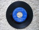 no.soul-Holly Maxwell-Only When You're Lonely-hear both