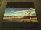 PEARL JAM - YIELD LP