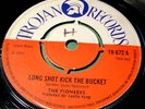 The Pioneers 45 Trojan Long shot kick the bucket Reggae