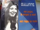 SYLVIANE-MET RINGEN EN ROZEN(MIDDENSTUK EN FRAGMENT)