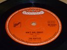 RARE  BEATLES Orig Oz 'Ain't She Sweet' on Polydor VG+