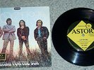 45 Record EP - Waiting For The Sun / The Doors AEP-4066