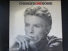 DAVID BOWIE - CHANGES SIGNED 12 INCH ALBUM - N/R