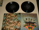 THE BEATLES MAGICAL MYSTERY TOUR, 2 EP RECORD + BOOK.EX