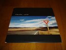 PEARL JAM YIELD 1ST PRESS LIMITED EDITION LP VINYL EDDIE VEDDER BOX OOP RARE
