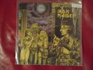 Iron Maiden – Women in Uniform 7“ Single + UK Tourdates