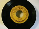 Elvis Presley 45 SUN w Picture Sleeve That's All Right