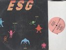 ESG = DAMCE TO/THE BEAT OF MOODY - 12