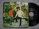  THE MENACE STRAWBERRY SUNDAE PSYCH POP W/PS RARE