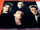 U2 Treats U Double LP Live In New Zealand