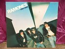 RAMONES LEAVE HOME LP 1ST PRES W/ CARBONA NOT GLUE NM