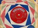 THE BEATLES  ORIGINAL 1962 RED PARLOPHONE 45 LOVE ME DO